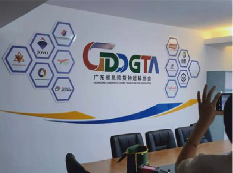 镇宁公司走廊文化墙如何设计布置？